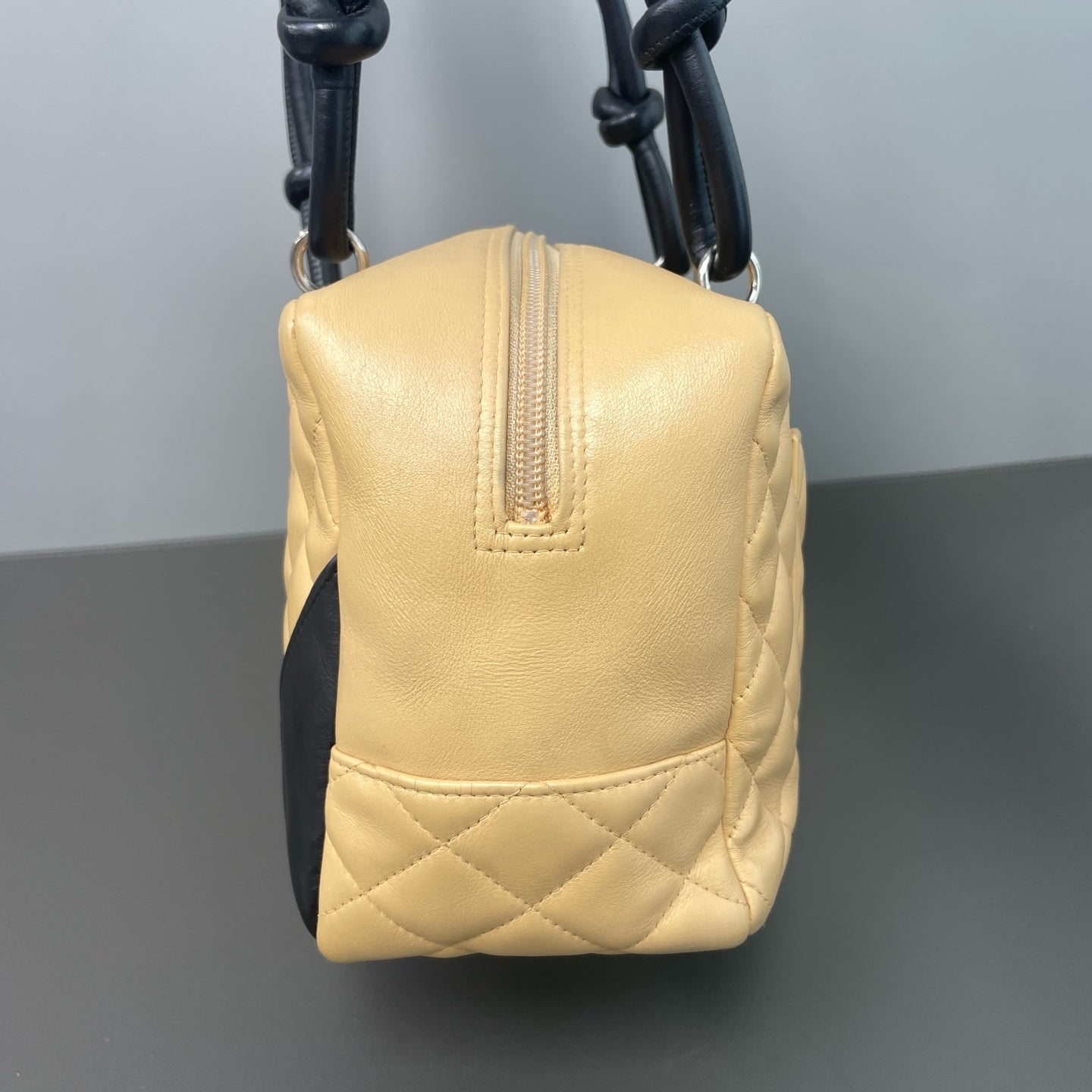 Chanel - Cambon - Leather - Multicolour - (medium)