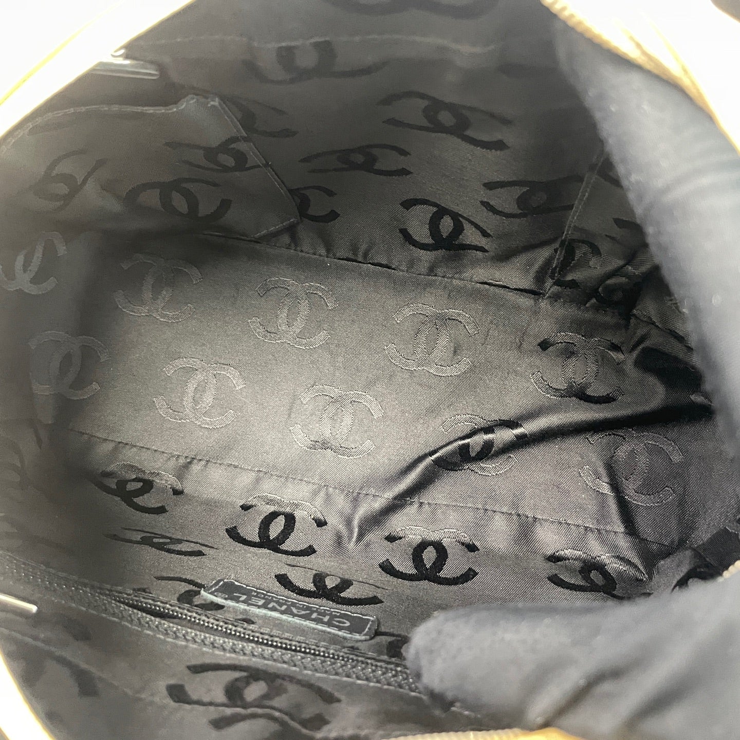 Chanel - Cambon - Leather - Multicolour - (medium)