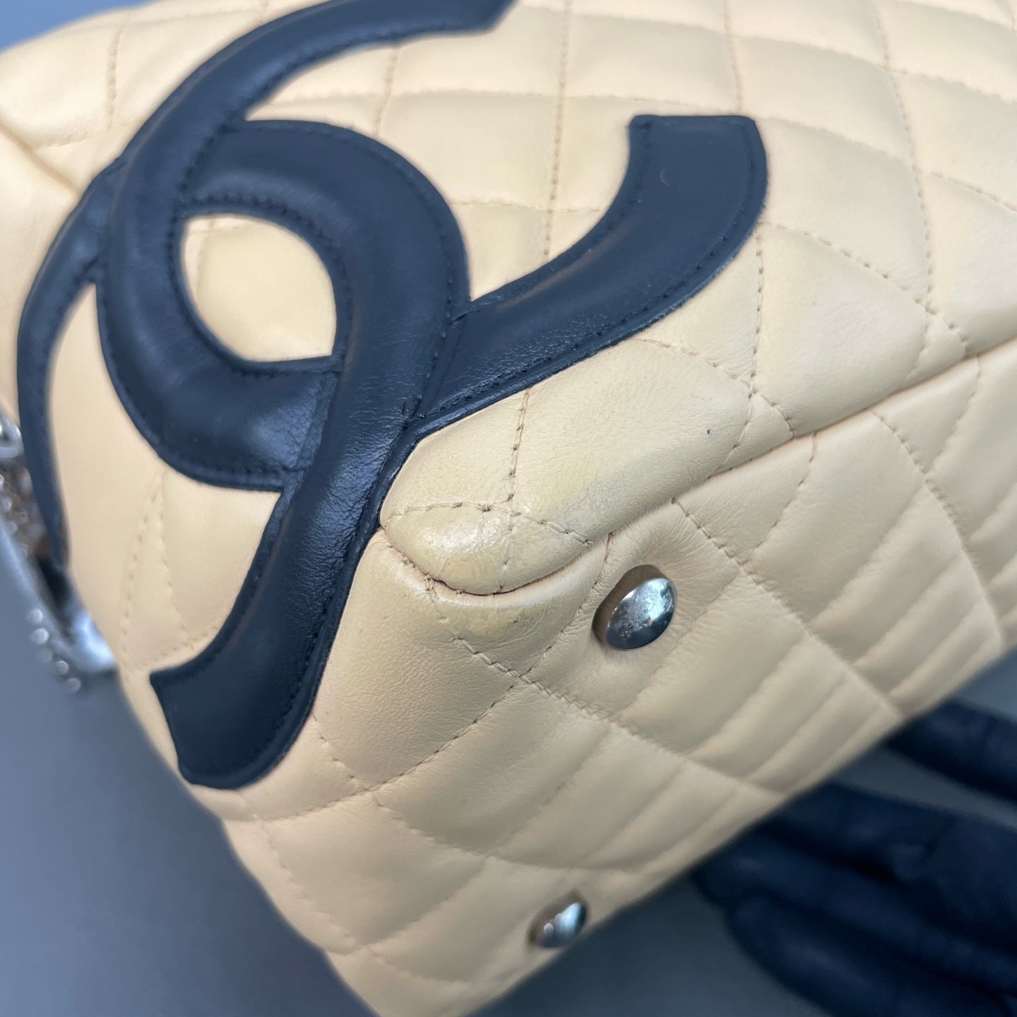 Chanel - Cambon - Leather - Multicolour - (medium)