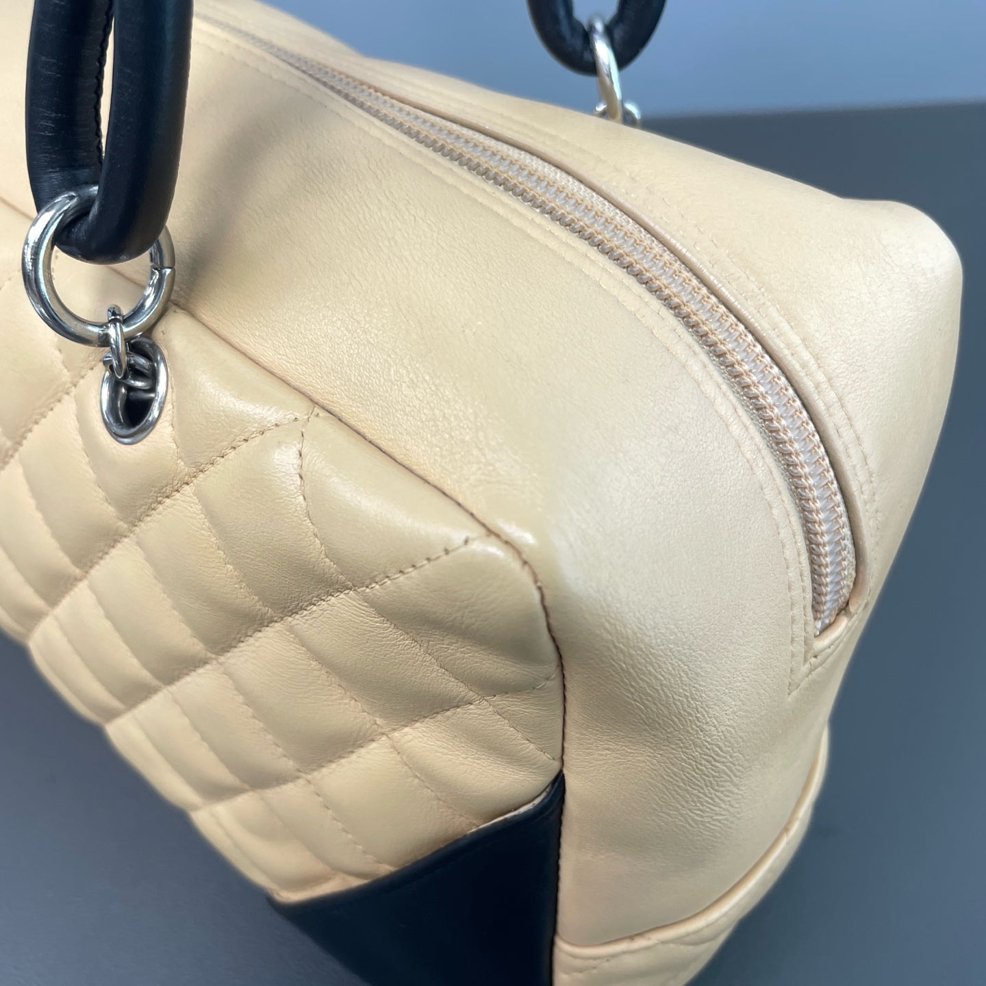 Chanel - Cambon - Leather - Multicolour - (medium)