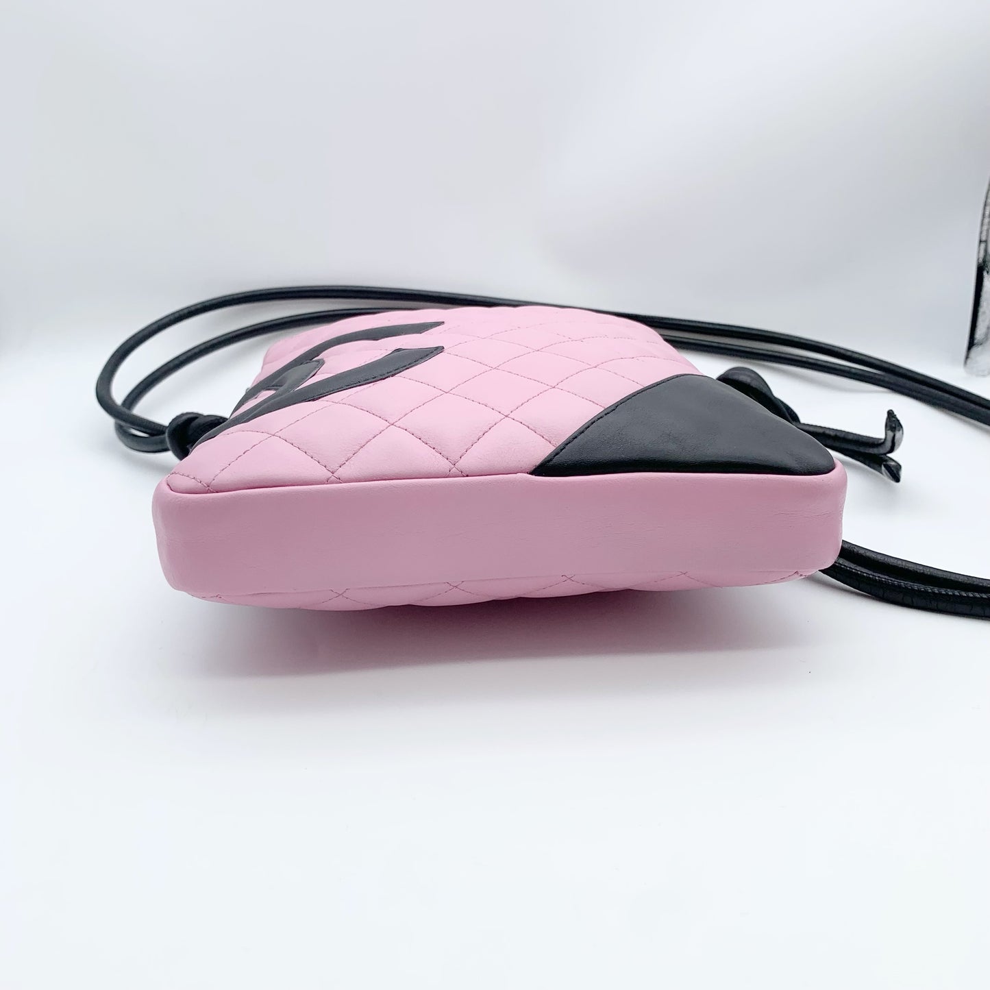 Chanel - Cambon - Leather - Pink - (medium)