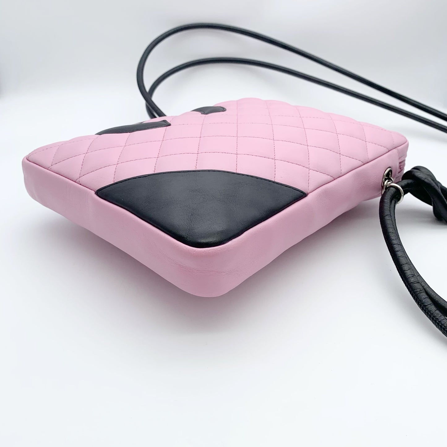 Chanel - Cambon - Leather - Pink - (medium)