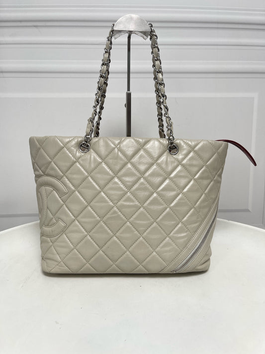 Chanel - Cambon - Leather - White - (medium)