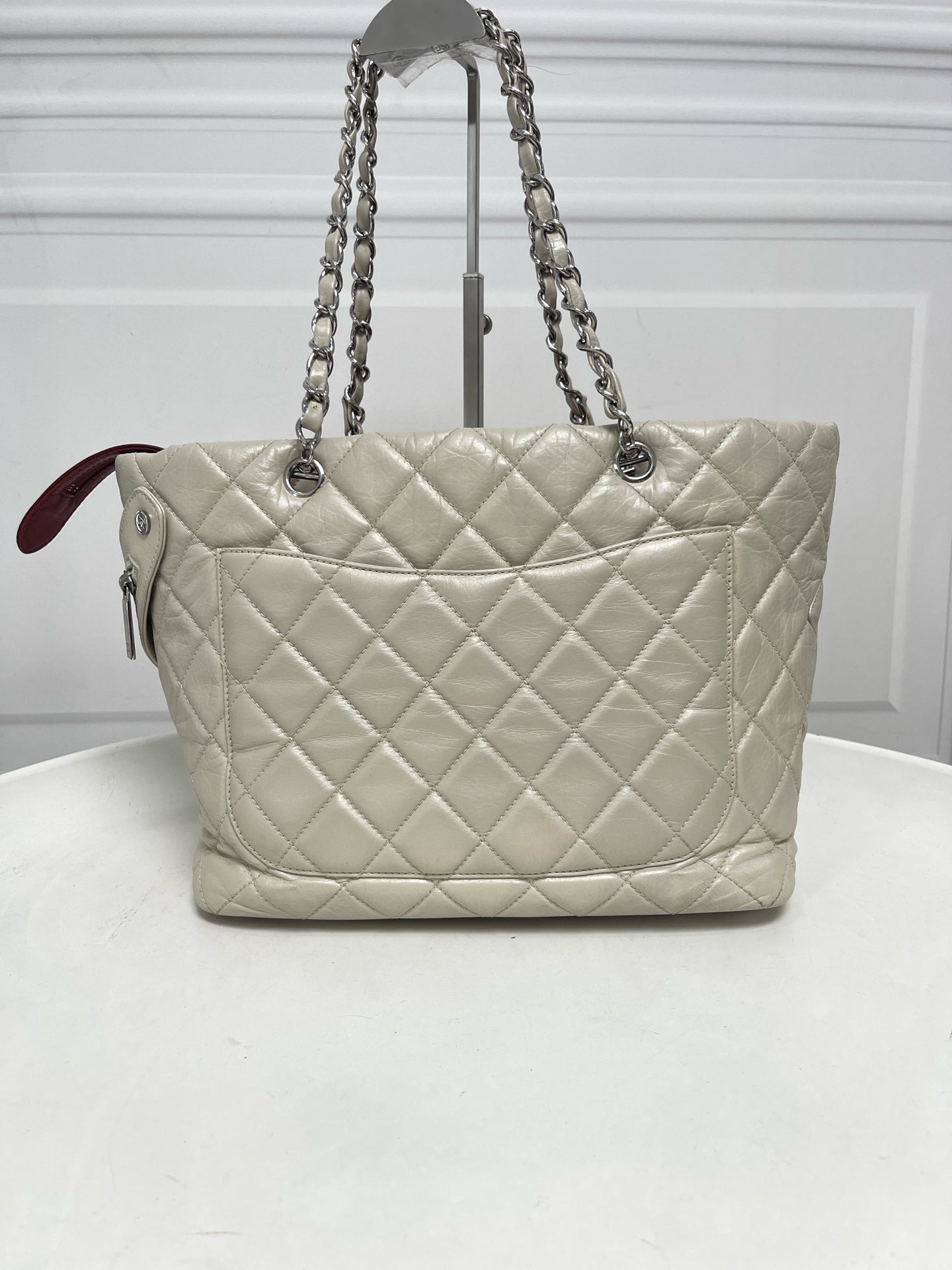 Chanel - Cambon - Leather - White - (medium)
