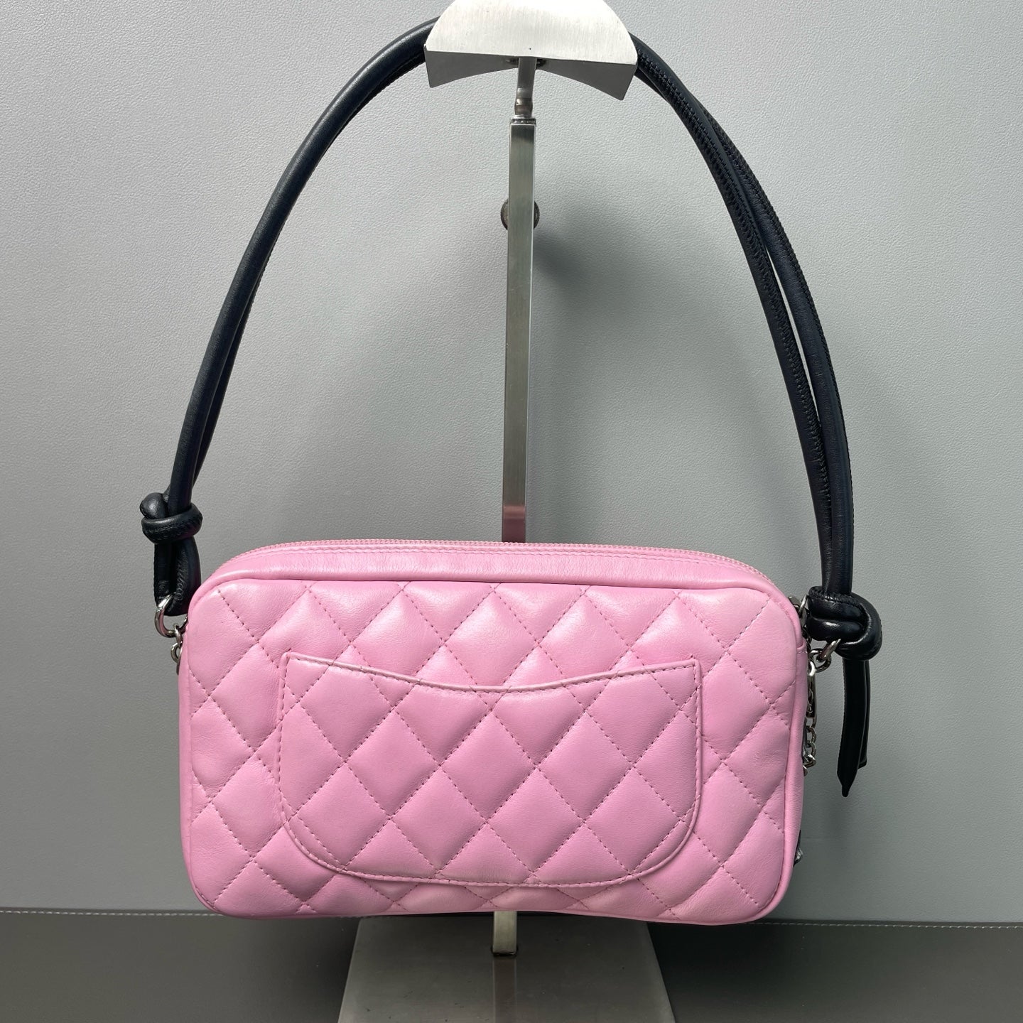 Chanel - Cambon Underarm Bag - Leather - Pink - (small)