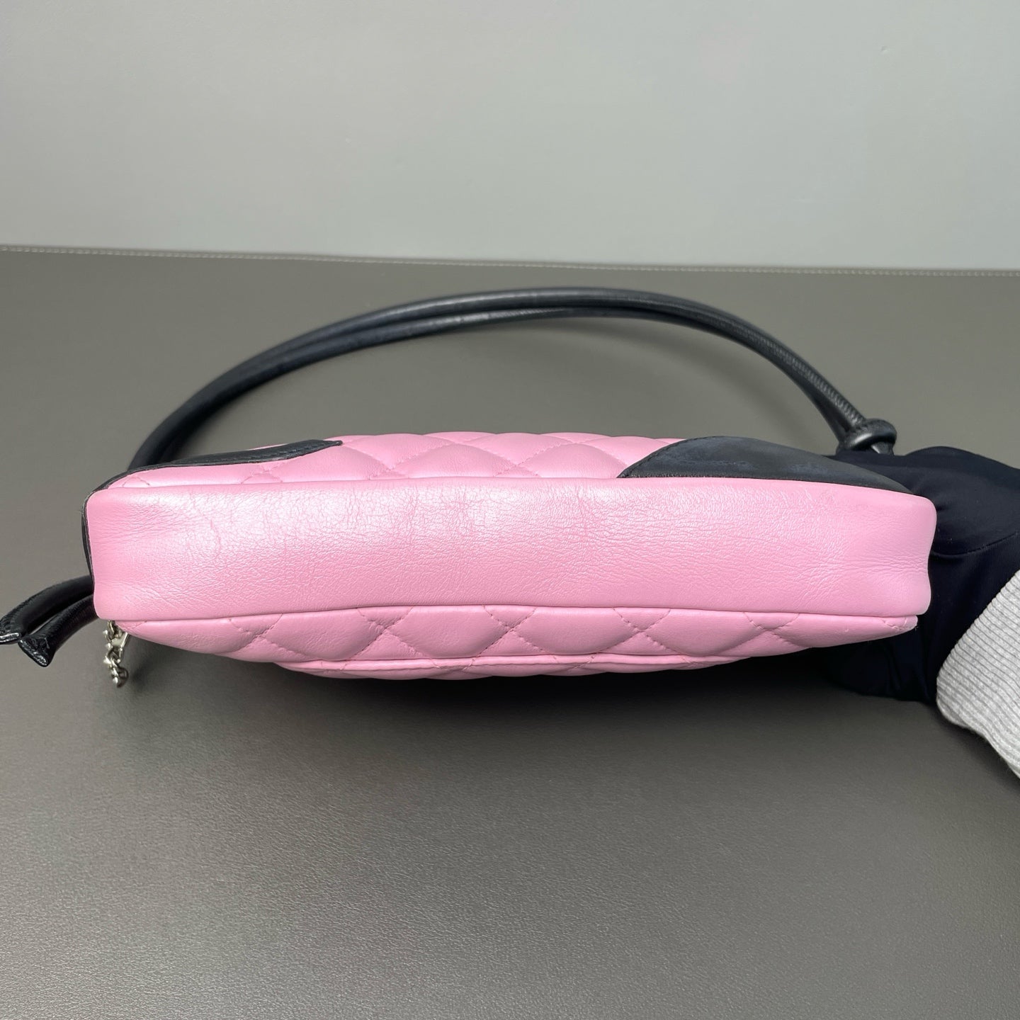 Chanel - Cambon Underarm Bag - Leather - Pink - (small)
