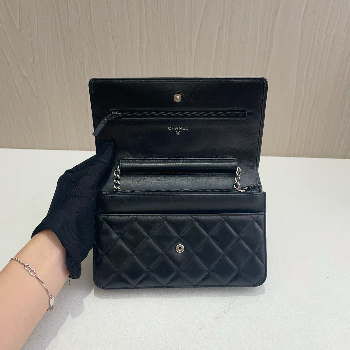 Chanel - Cambon Wallet on Chain - Leather - Black - (small)