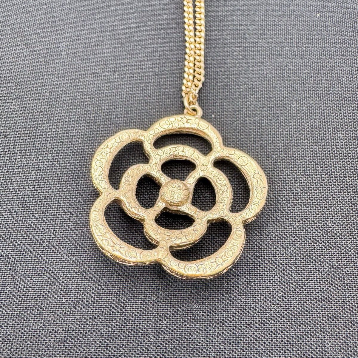 Chanel - Camélia - Crystal - Gold