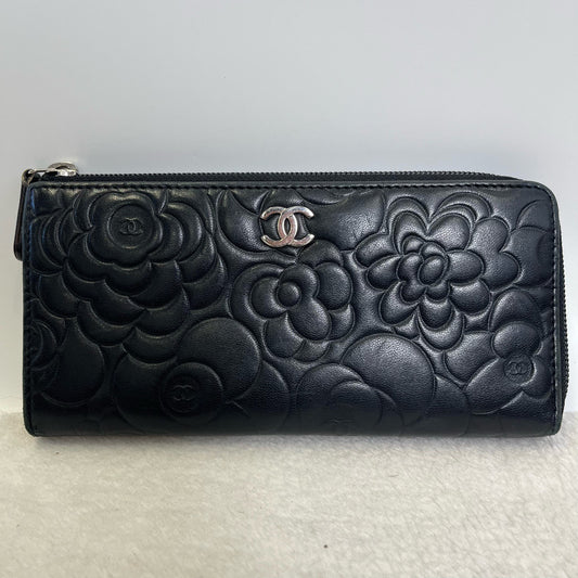 Chanel - Camellia - Leather - Black - (Large)