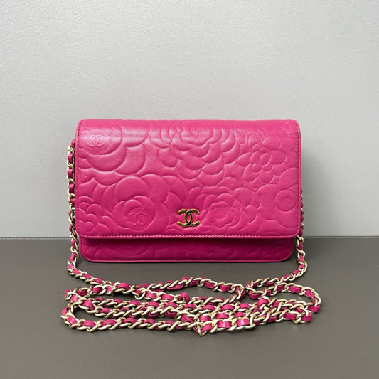 Chanel - Camellia Wallet on Chain - Leather - Pink - (mini)