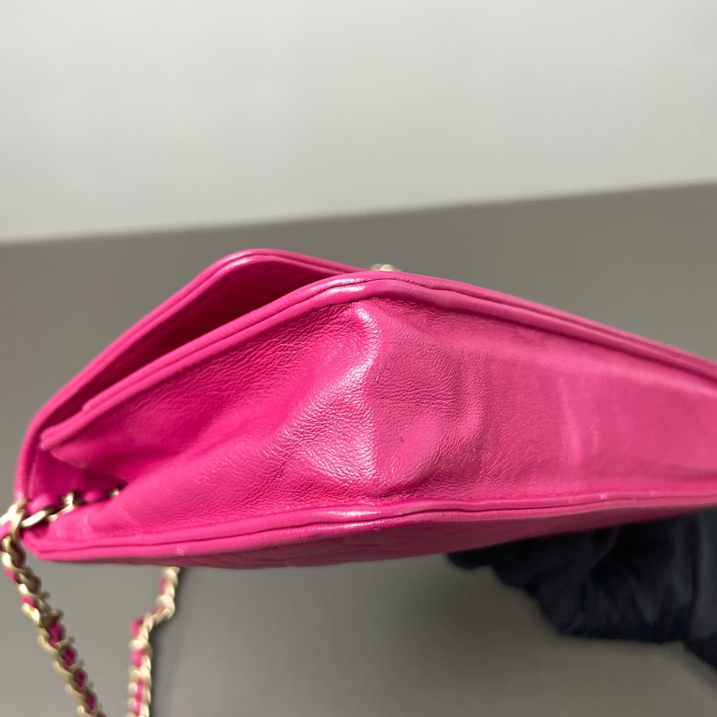 Chanel - Camellia Wallet on Chain - Leather - Pink - (mini)
