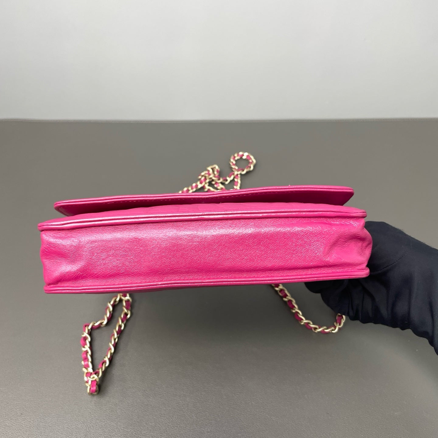 Chanel - Camellia Wallet on Chain - Leather - Pink - (mini)