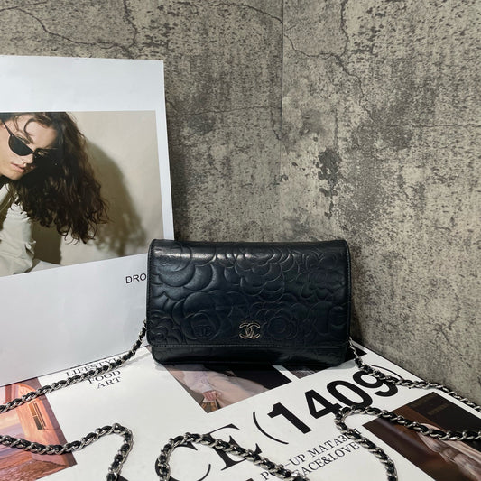 Chanel - Camellia WOC - Leather - Black - (mini)