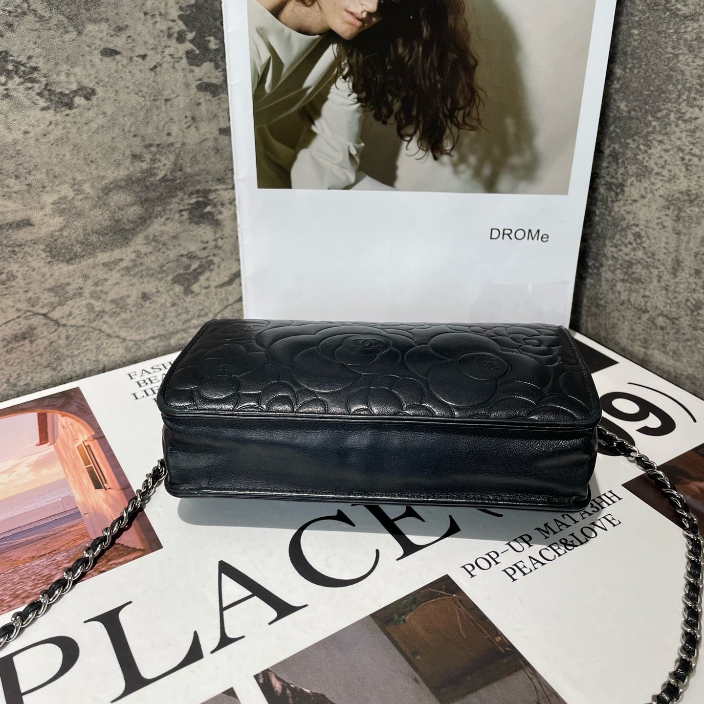 Chanel - Camellia WOC - Leather - Black - (mini)