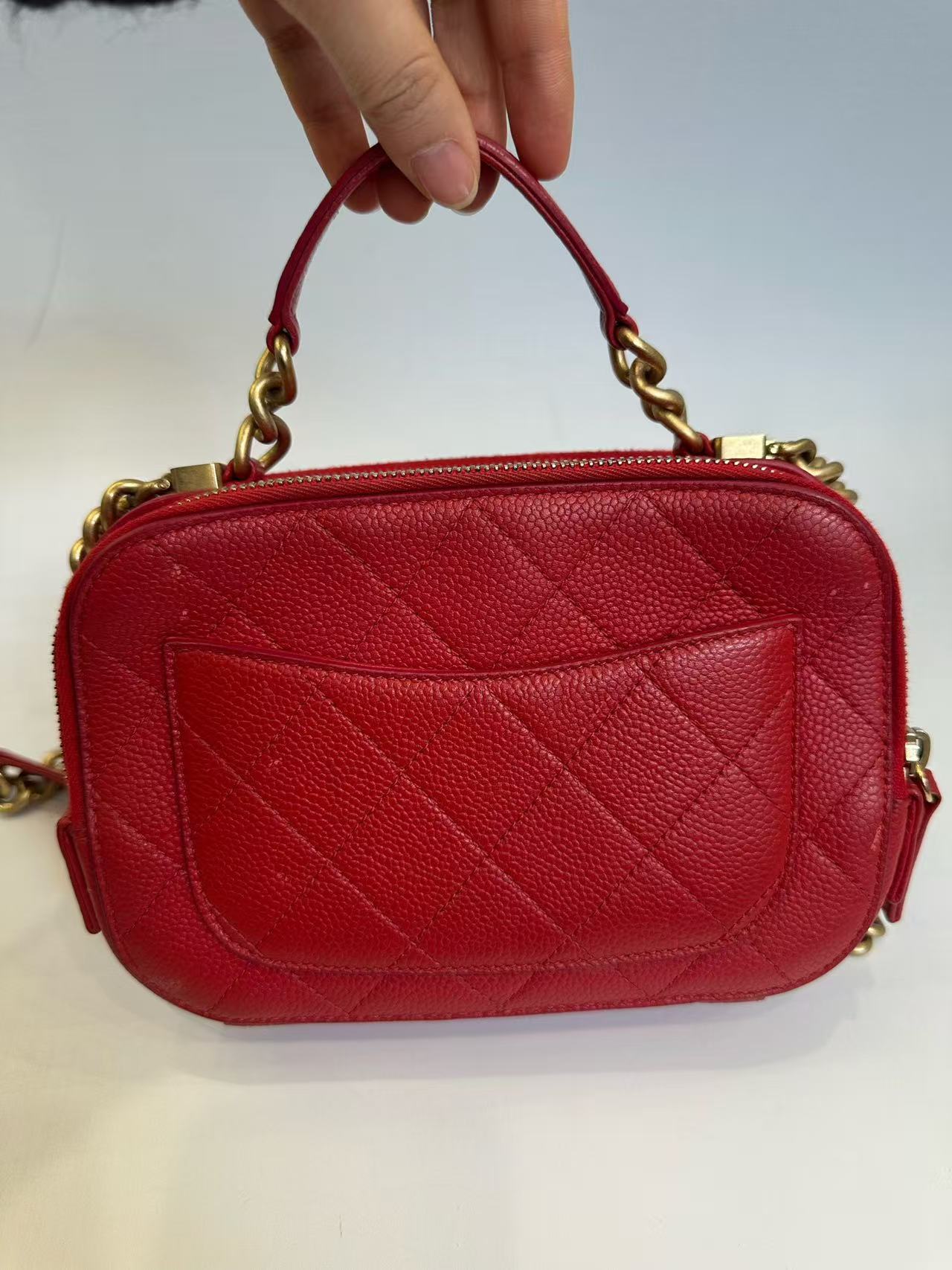 Chanel - Camera bag - Caviar leather - Red - (mini)