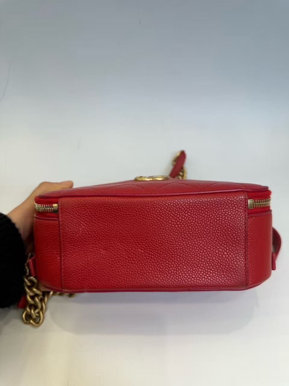 Chanel - Camera bag - Caviar leather - Red - (mini)