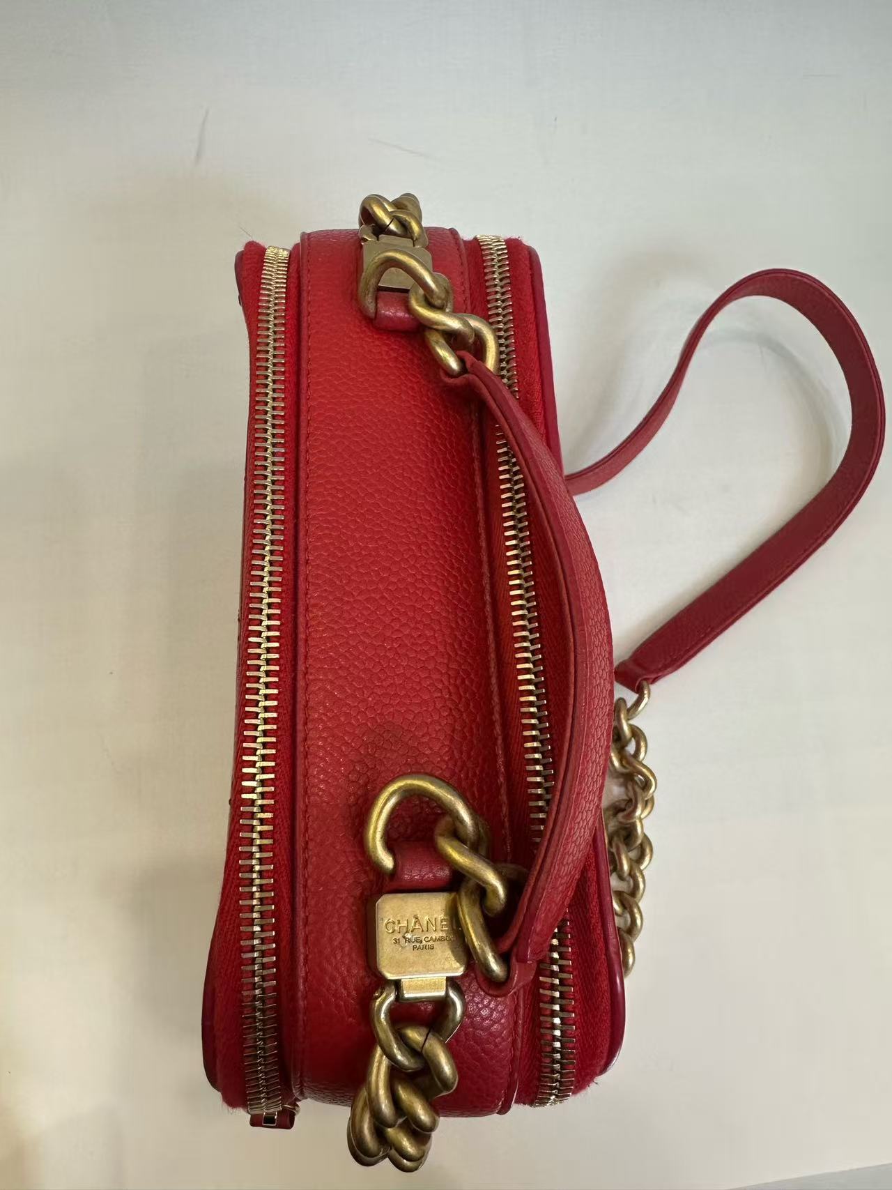 Chanel - Camera bag - Caviar leather - Red - (mini)