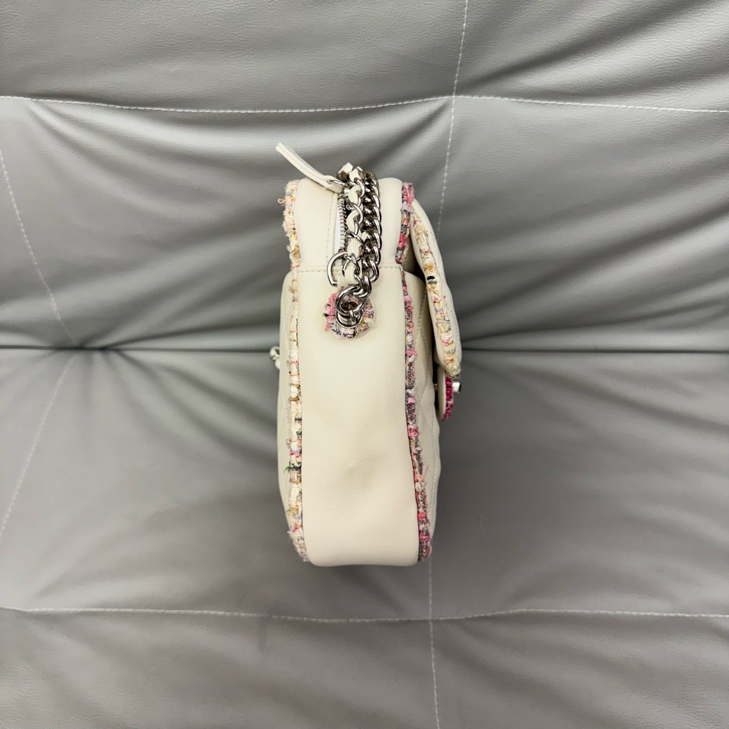 Chanel - Camera Bag - Cloth - White - (mini)