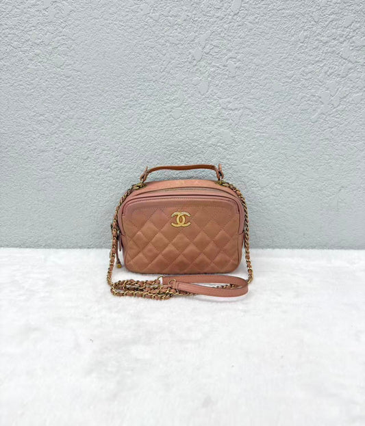Chanel - Camera Bag - Cowhide leather - Pink - (mini)