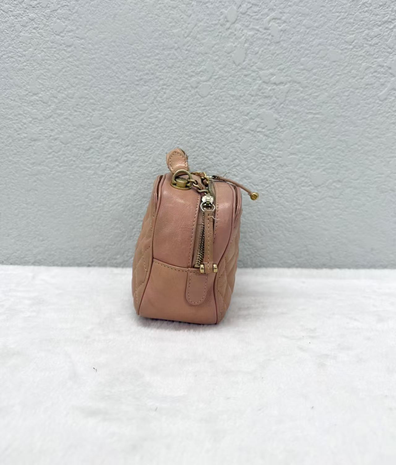 Chanel - Camera Bag - Cowhide leather - Pink - (mini)