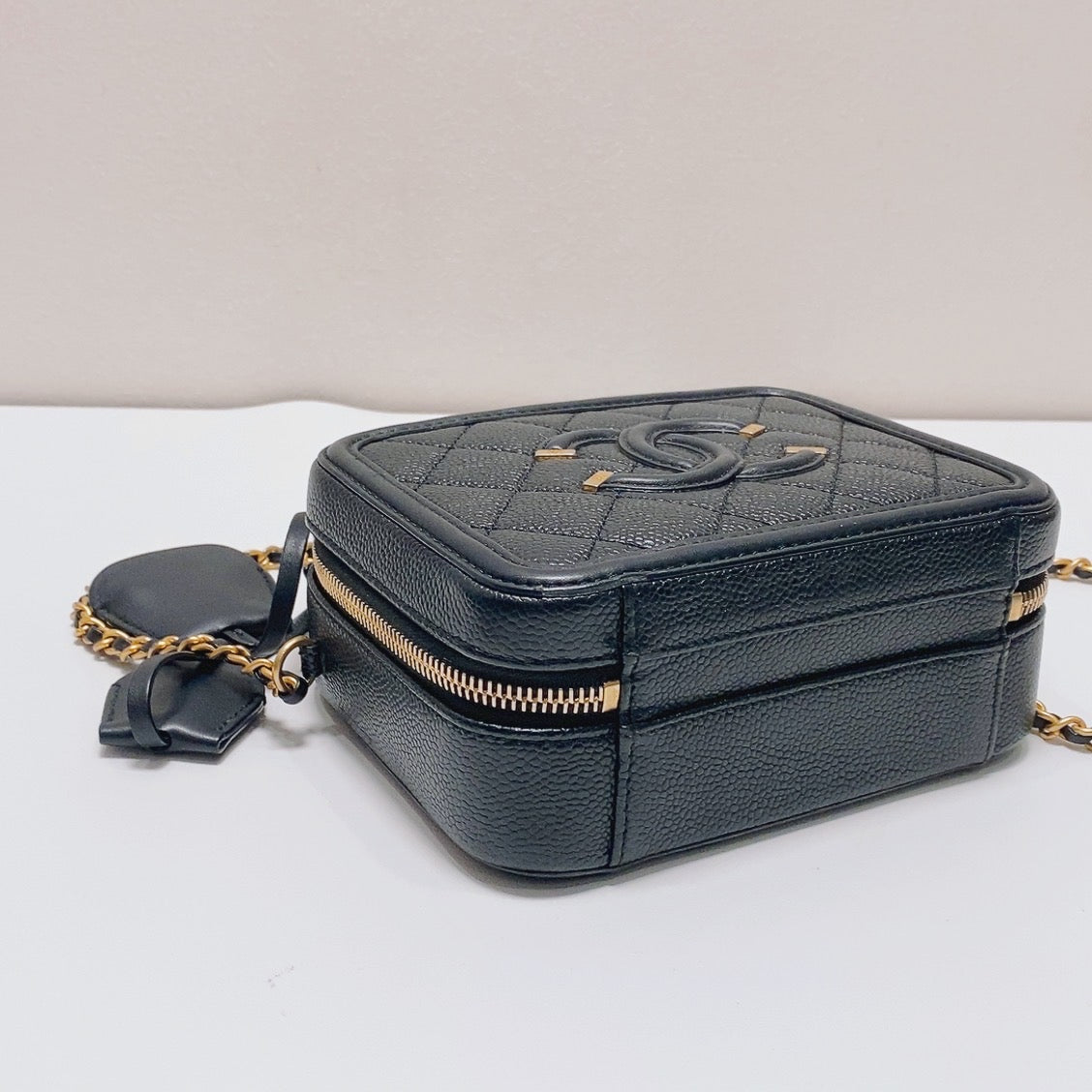 Chanel - Camera Bag - Leather - Black - (mini)