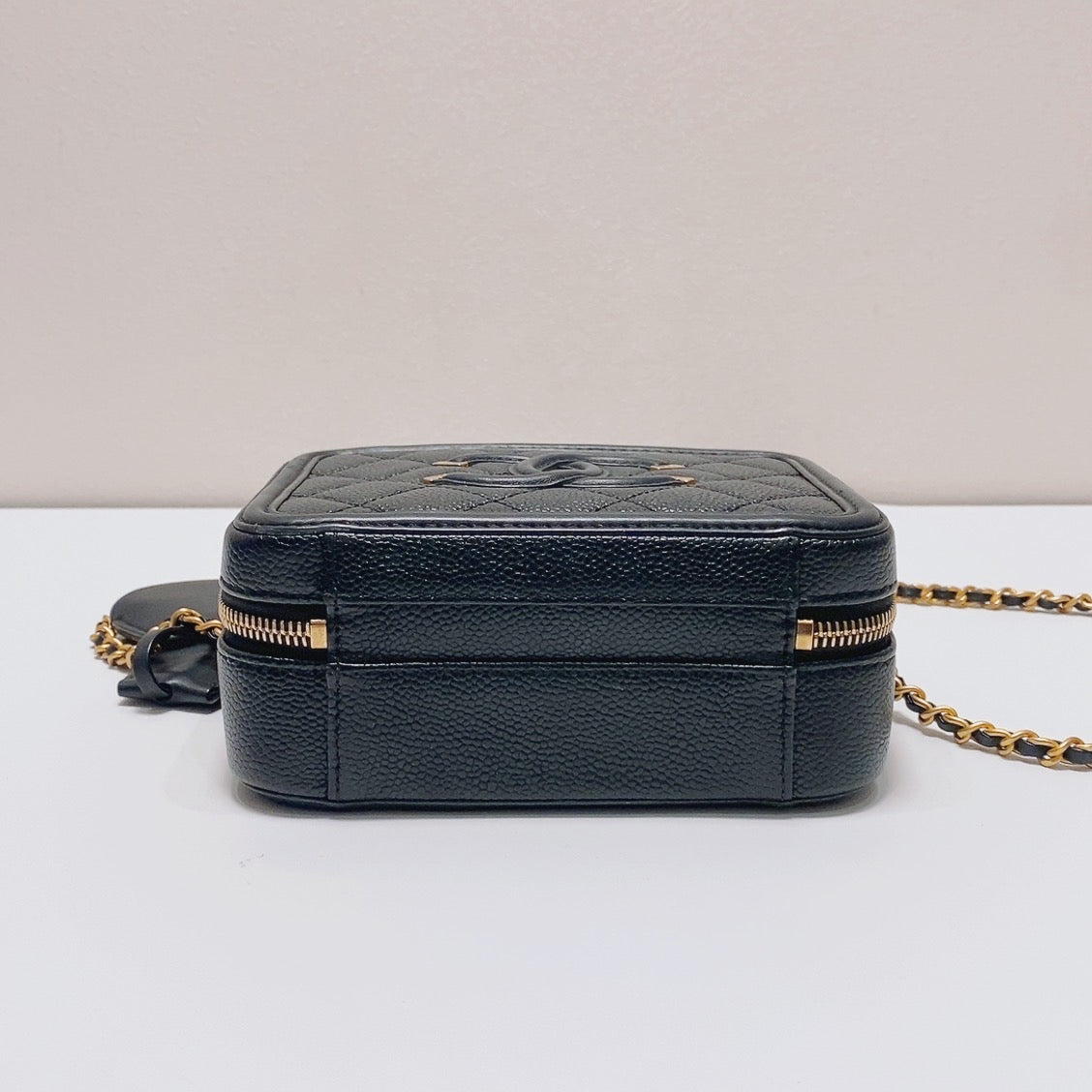 Chanel - Camera Bag - Leather - Black - (mini)