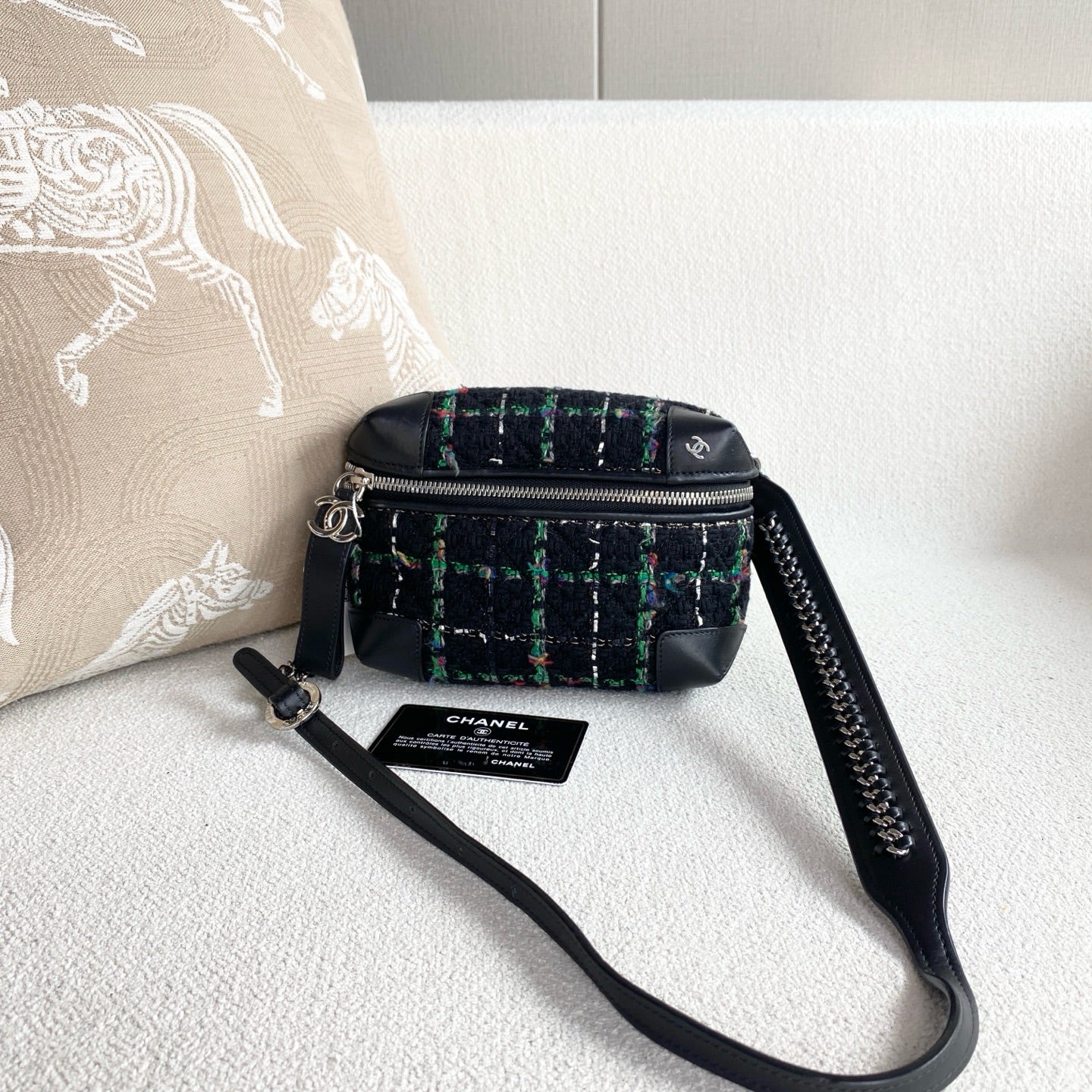 Chanel - Camera Bag - Tweed - Black - (mini)