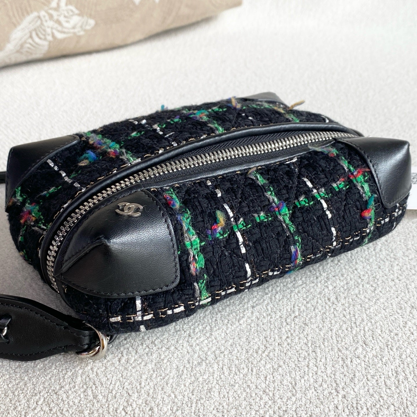 Chanel - Camera Bag - Tweed - Black - (mini)