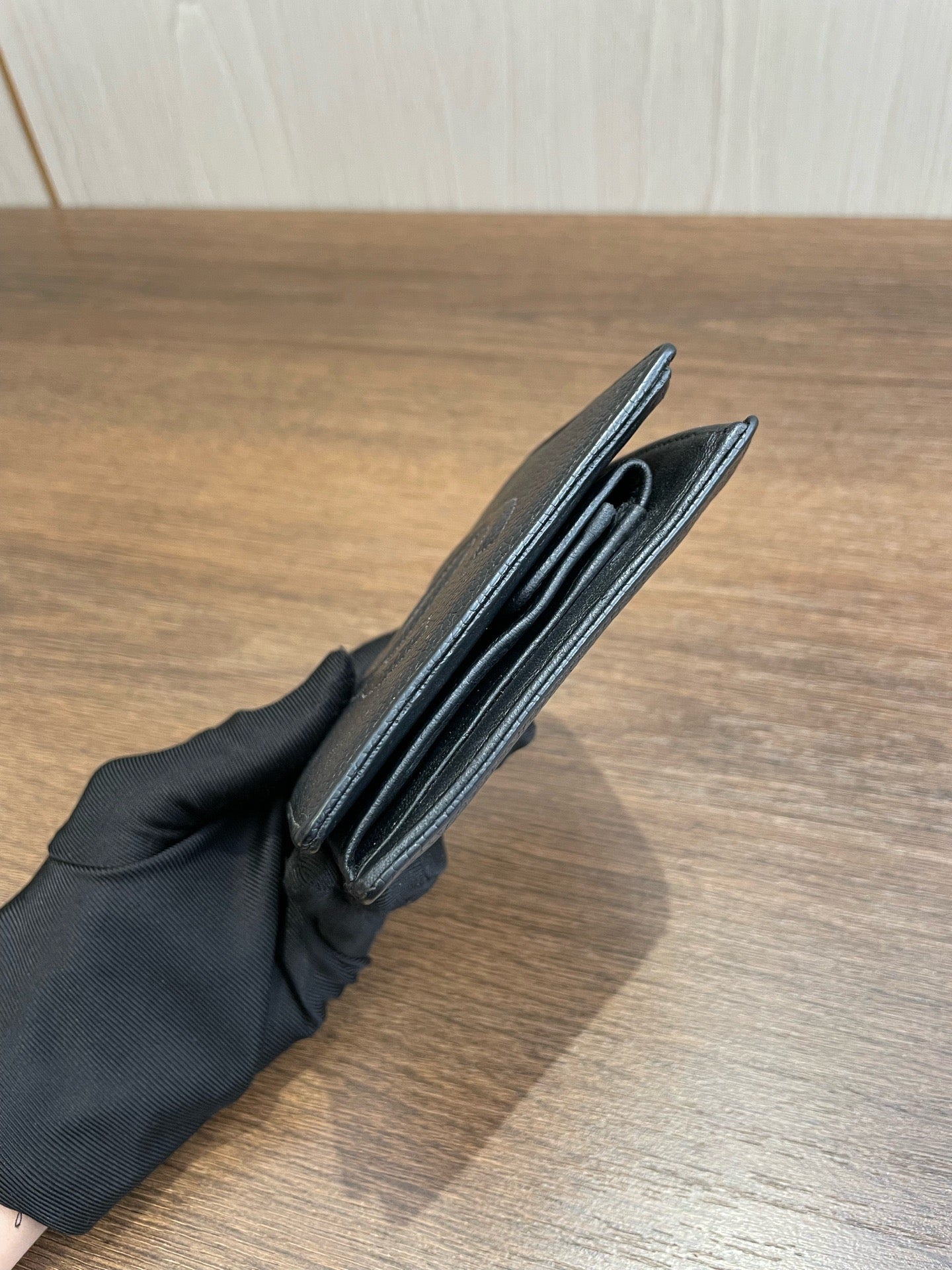 Chanel - CC Bifold Wallet - Leather - Black - (mini)