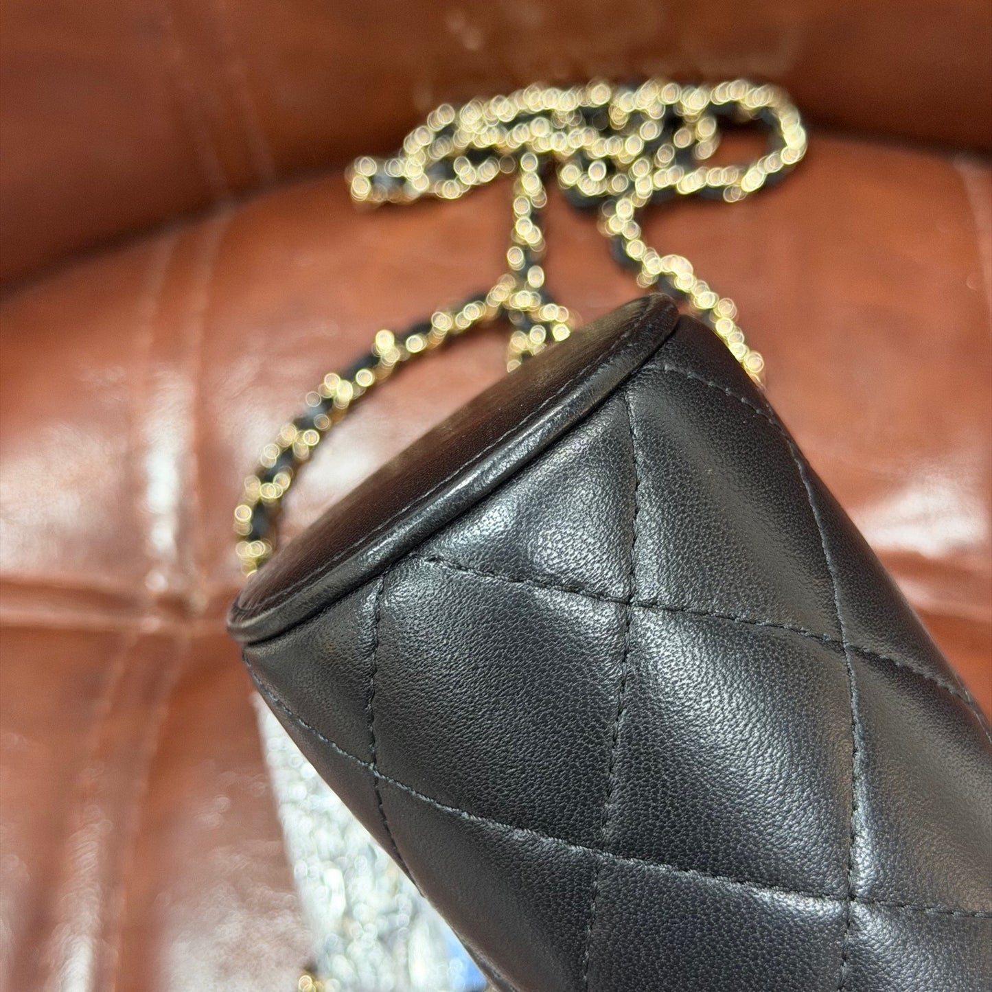 Chanel - CC Drawstring Bucket Bag - Leather - Black - (mini)