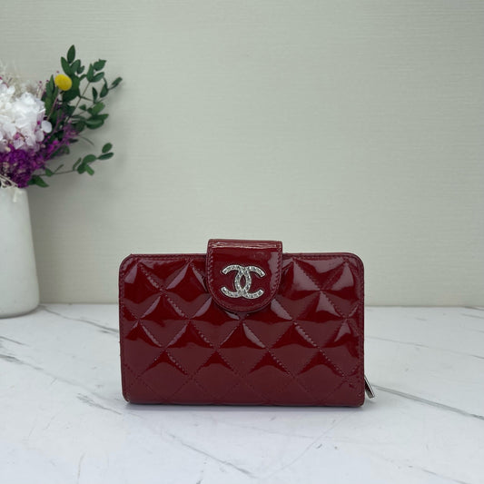 Chanel - CC - Patent leather - Red