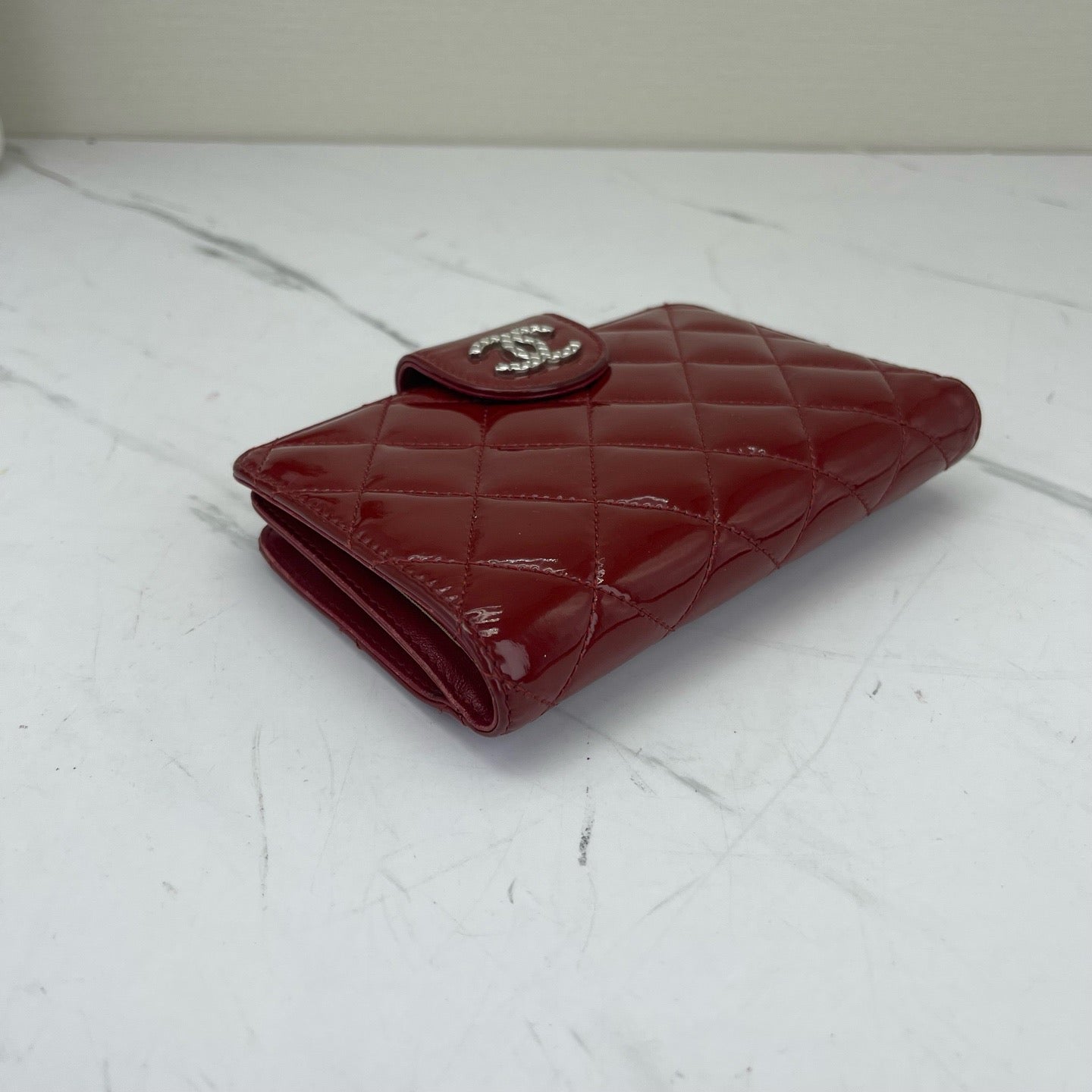 Chanel - CC - Patent leather - Red