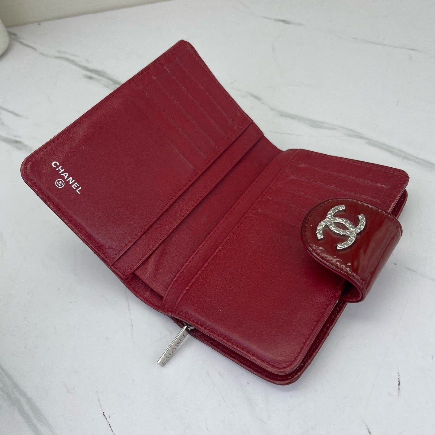 Chanel - CC - Patent leather - Red