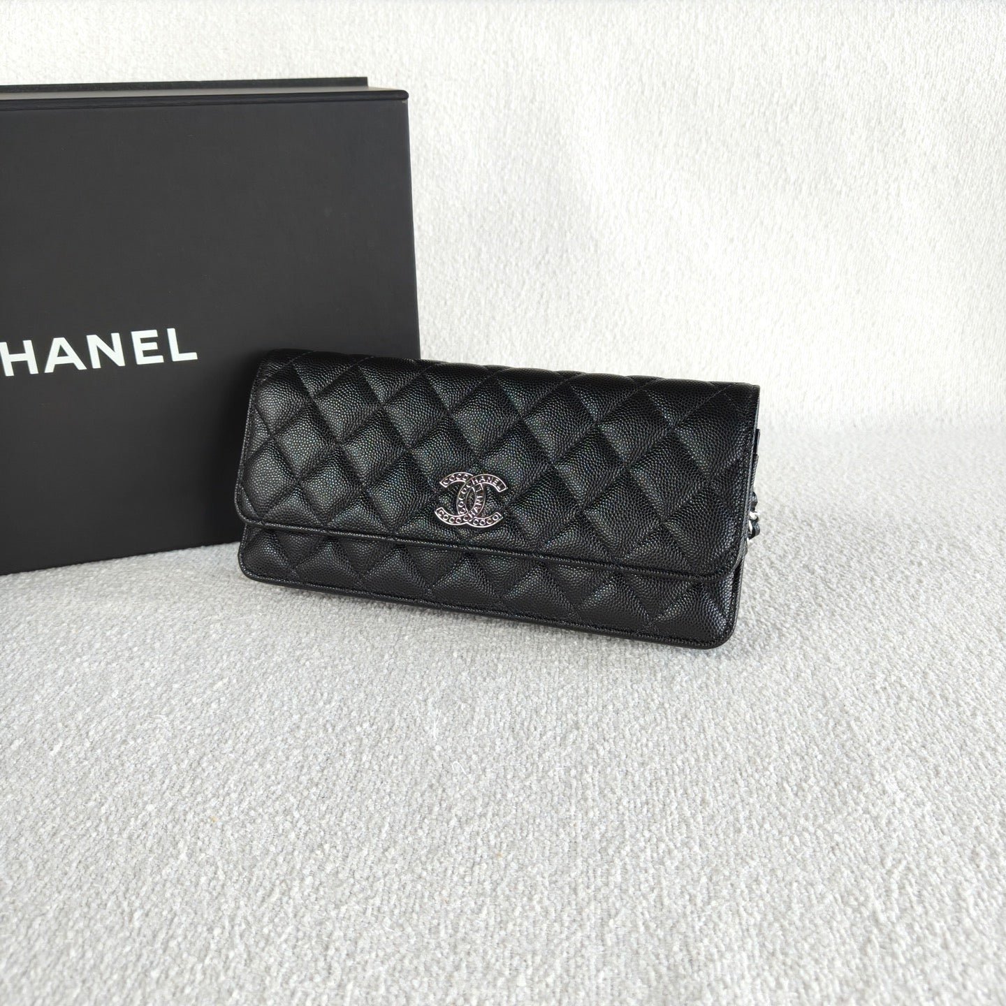 Chanel - CC6306 Baguette Chain Wallet on Chain (WOC) - Caviar leather - Black - (mini)