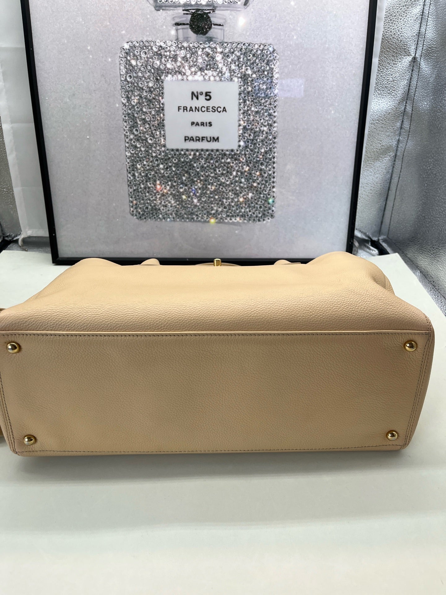 Chanel - Cerf - Leather - Beige - (medium)