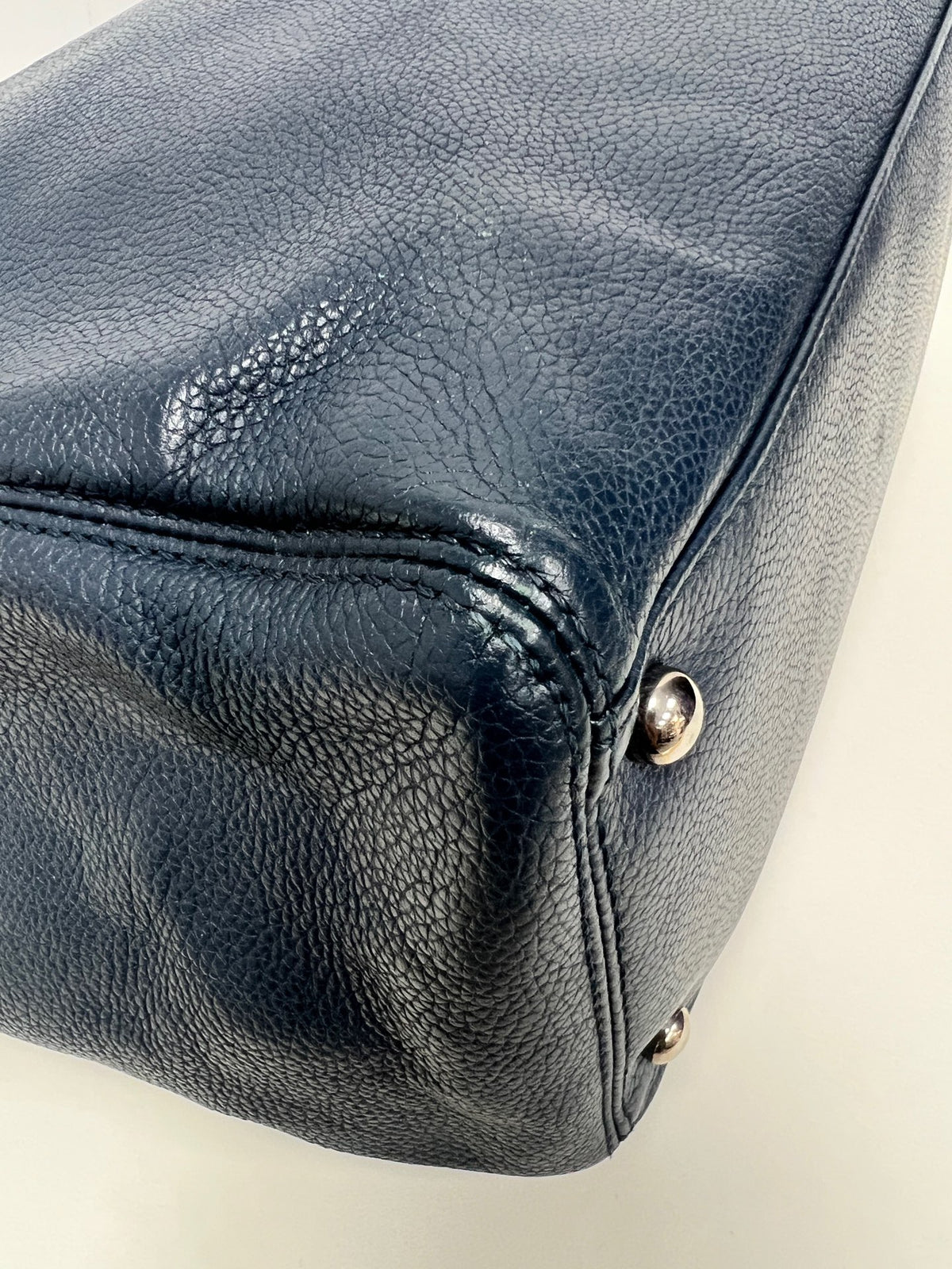 Chanel - Cerf - Leather - Navy - (large)