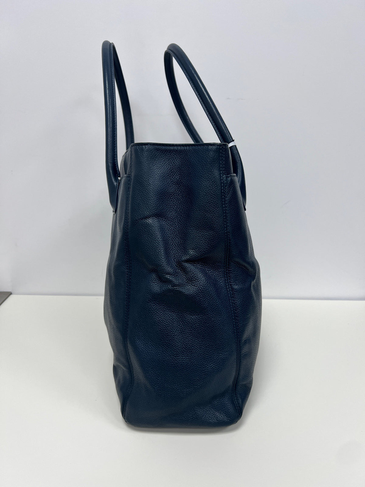 Chanel - Cerf - Leather - Navy - (large)