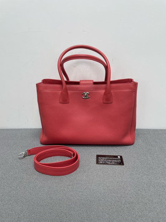 Chanel - Cerf - Leather - Pink - (medium)