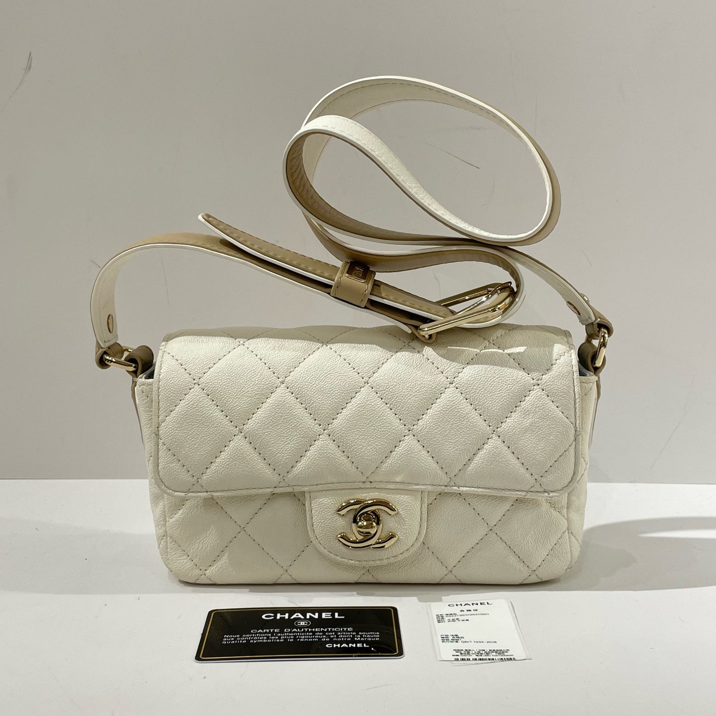 Chanel - CF Large Mini - Grained calfskin leather - White - (mini)