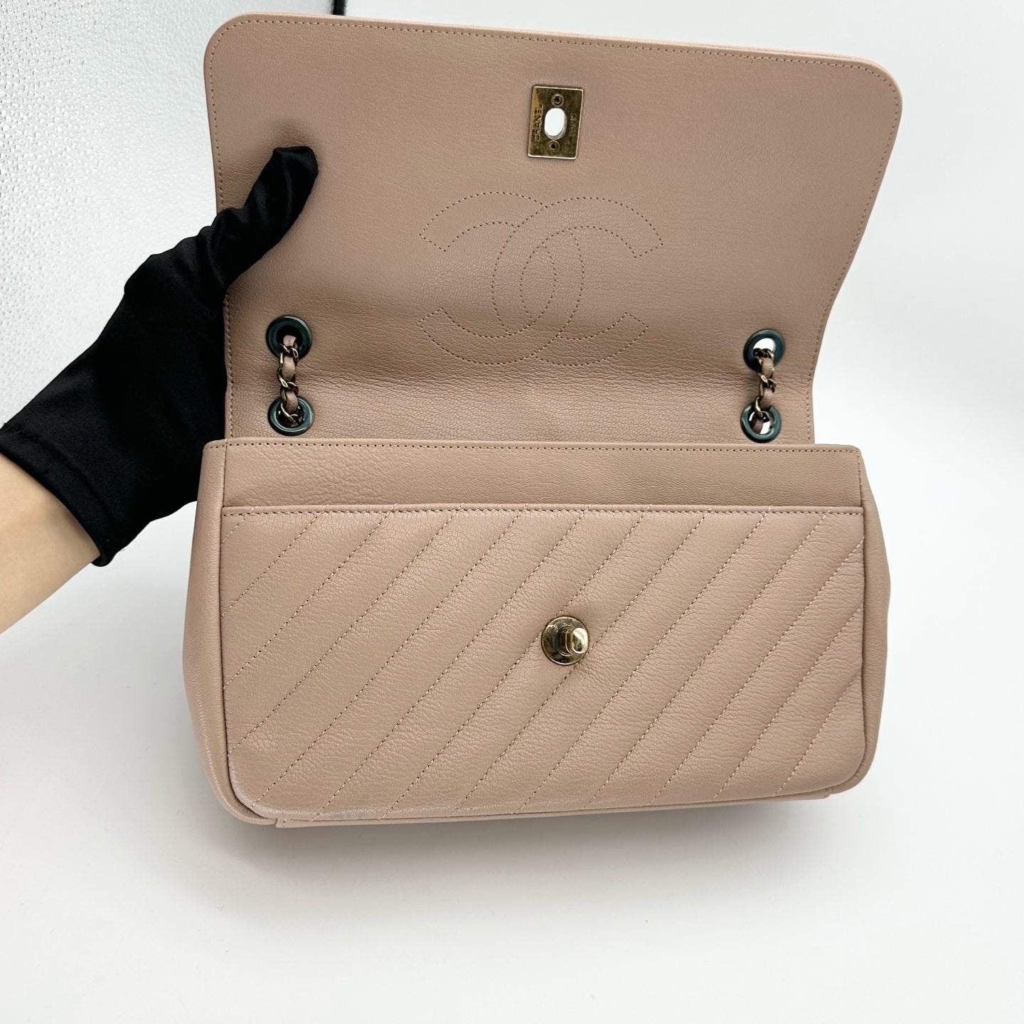 Chanel - CF - Leather - Beige - (mini)