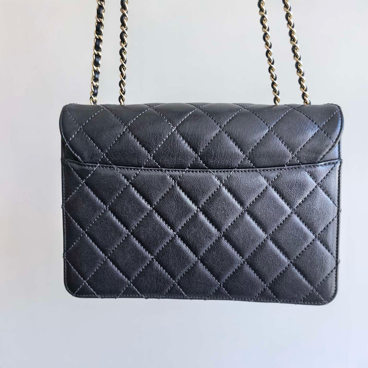 Chanel - CF - Leather - Black - (medium)
