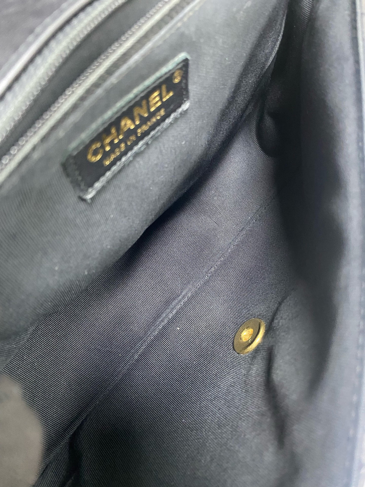 Chanel - CF - Leather - Black - (medium)
