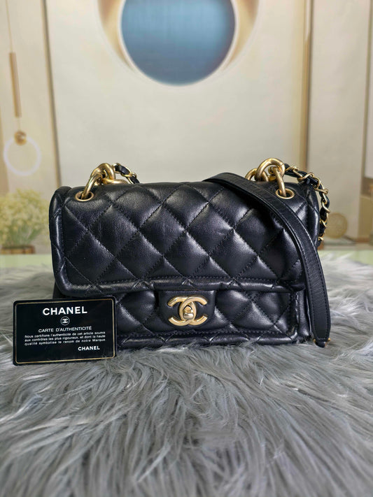 Chanel - CF - Leather - Black - (mini)