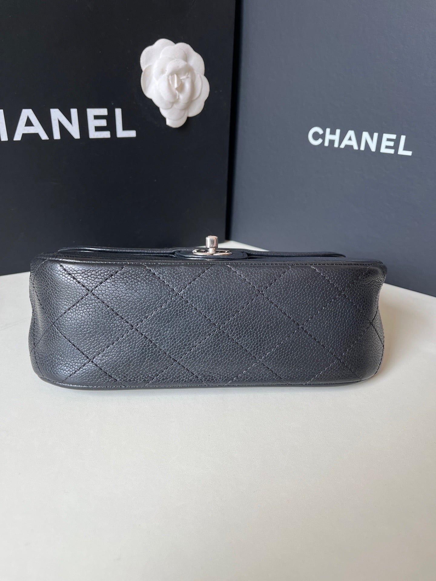 Chanel - CF - Leather - Black - (small)