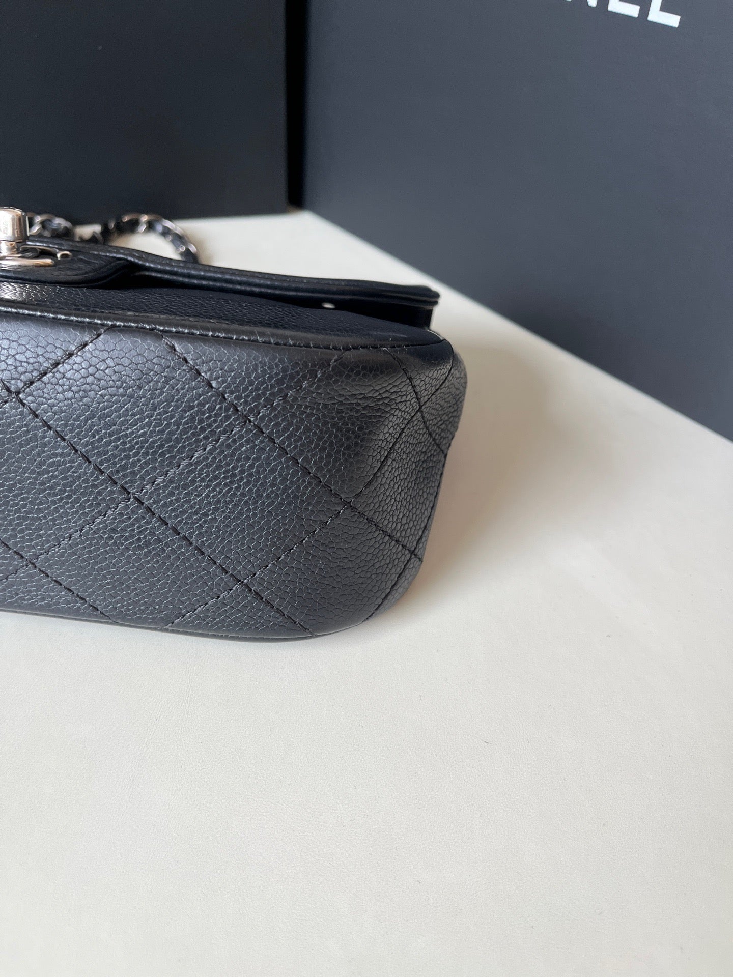 Chanel - CF - Leather - Black - (small)