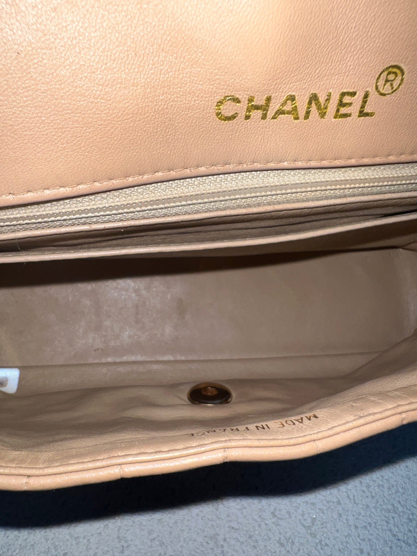 Chanel - CF - Leather - Brown - (medium)