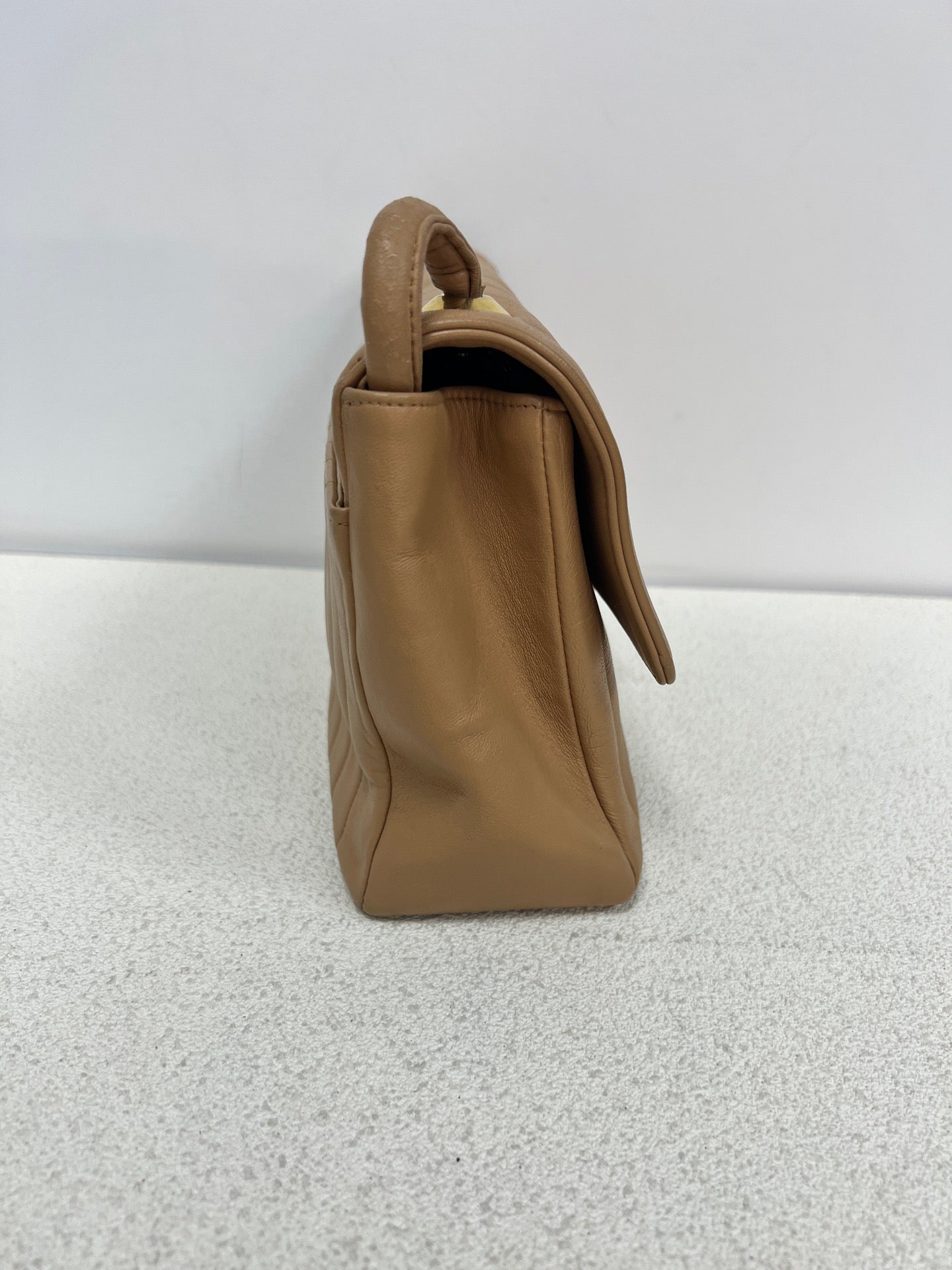 Chanel - CF - Leather - Brown - (medium)