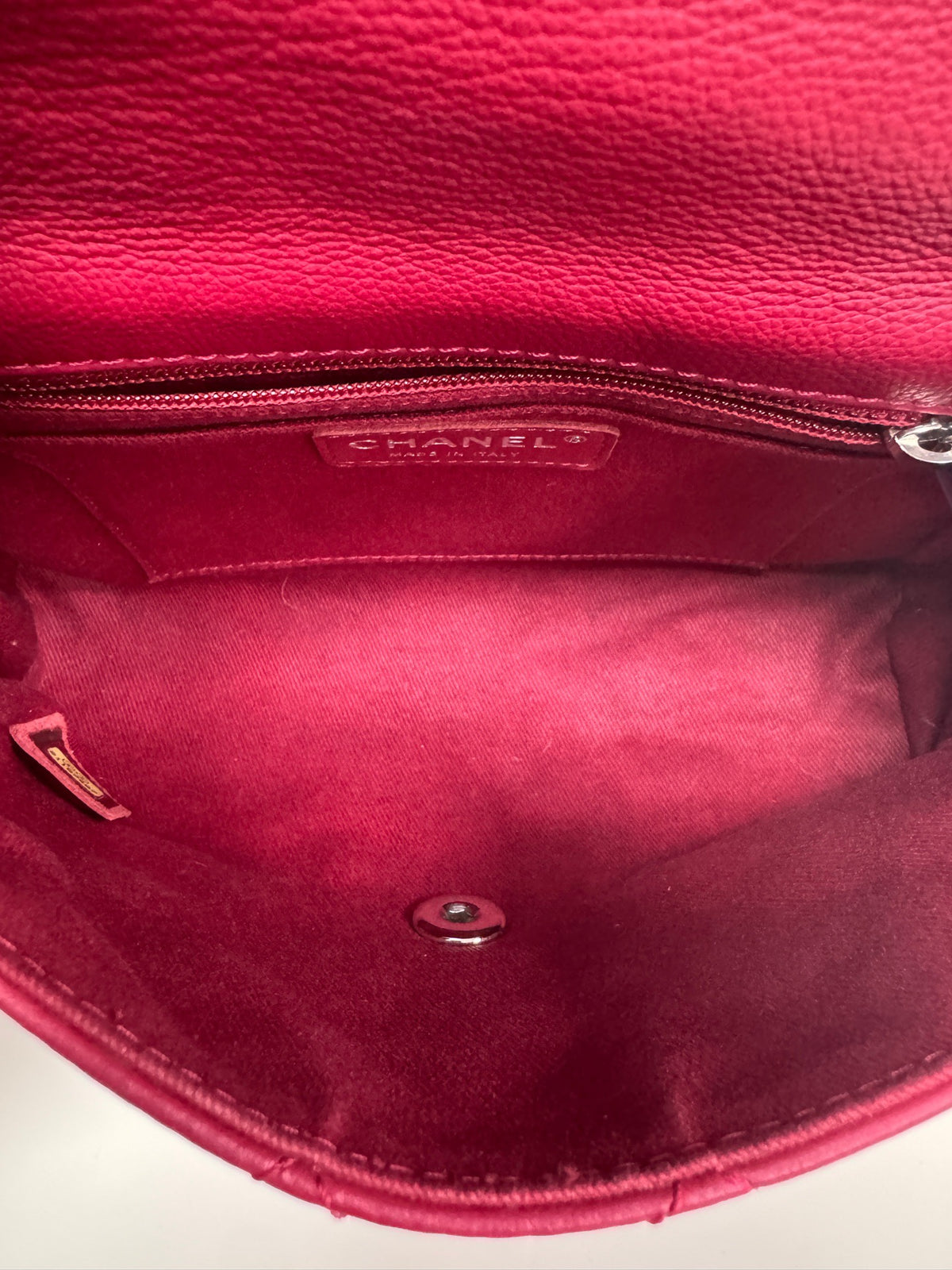 Chanel - CF - Leather - Red - (medium)