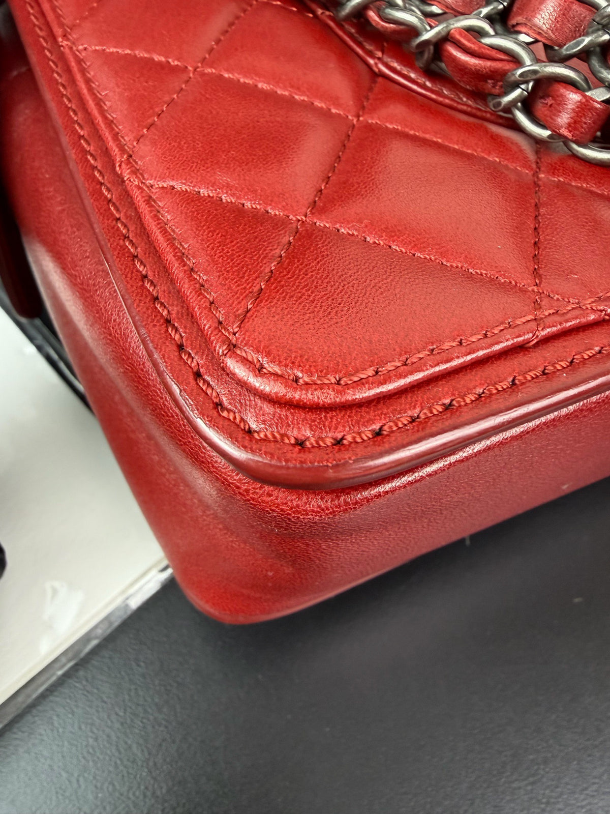 Chanel - CF - Leather - Red - (medium)