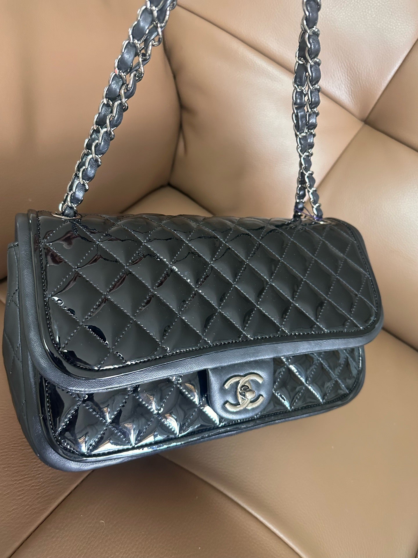 Chanel - CF - Patent leather - Black - (large)